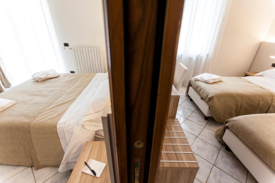 Na' Poesia B&B Di Charme Сант'Аґата-де'-Ґоті Екстер'єр фото
